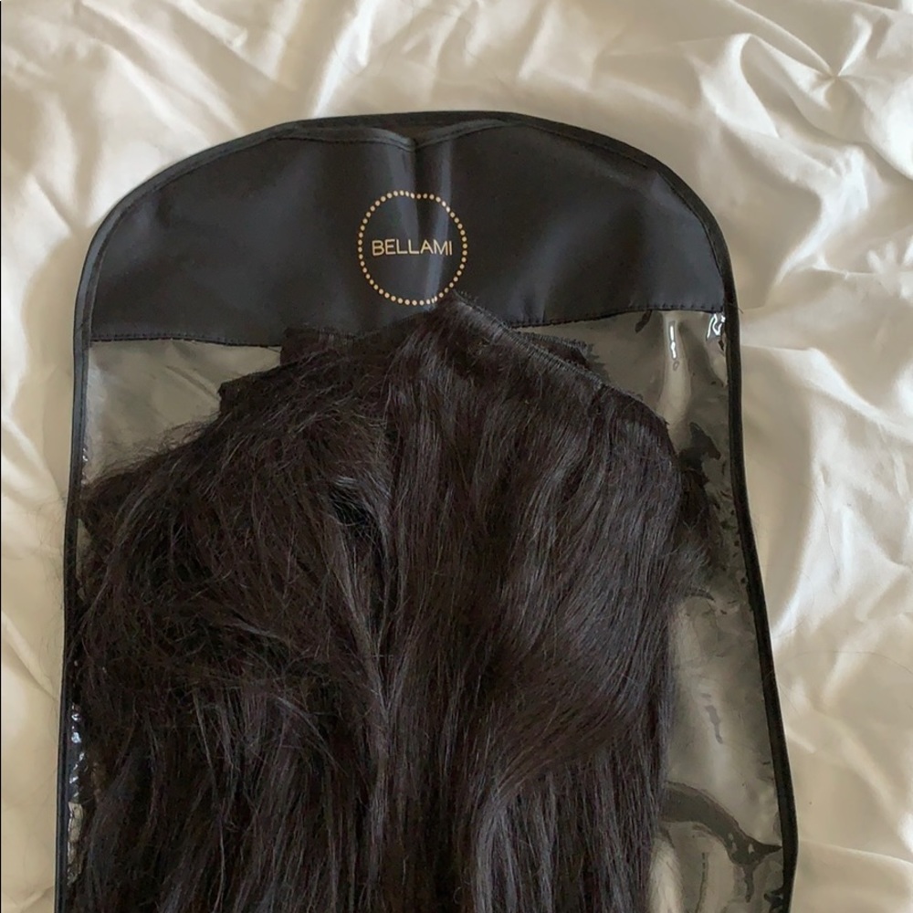UNUSED BELLAMI BOOGATI  220G 22” HAIR EXTENSIONS